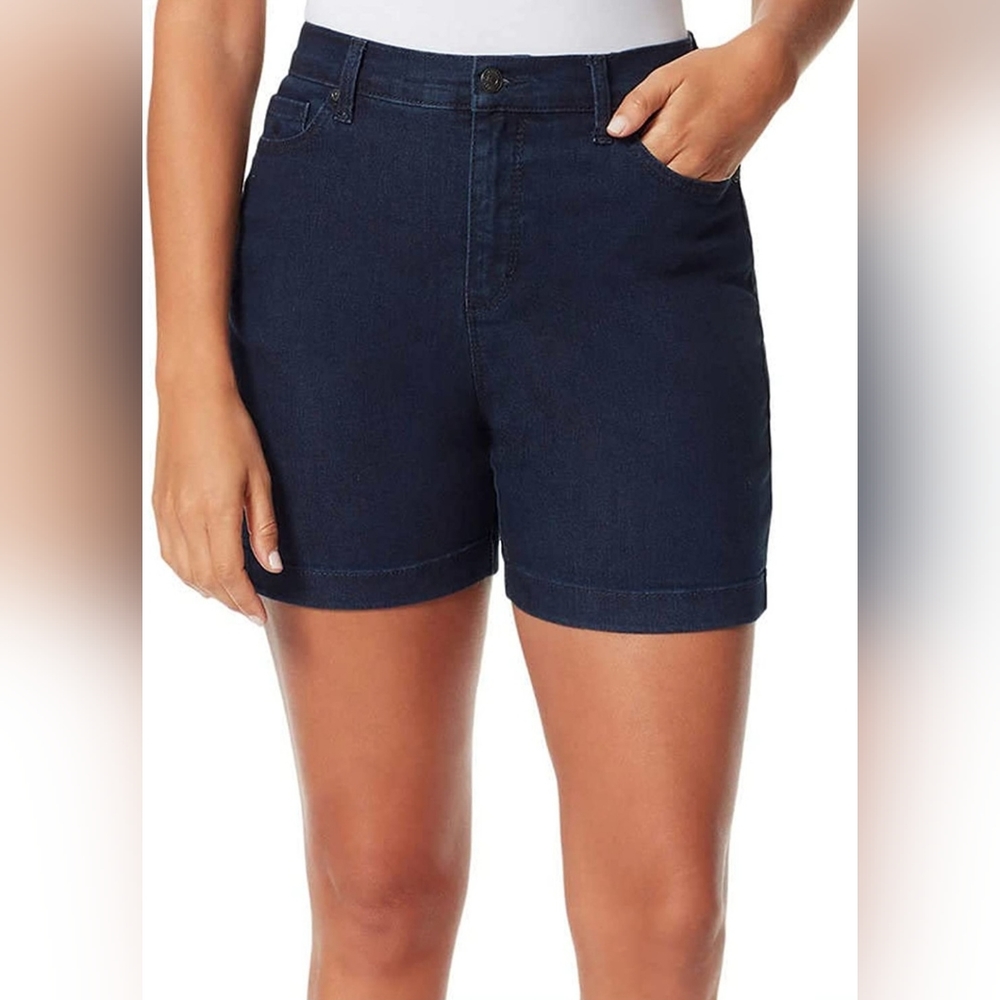 Gloria Vanderbilt Ladies Amanda Short